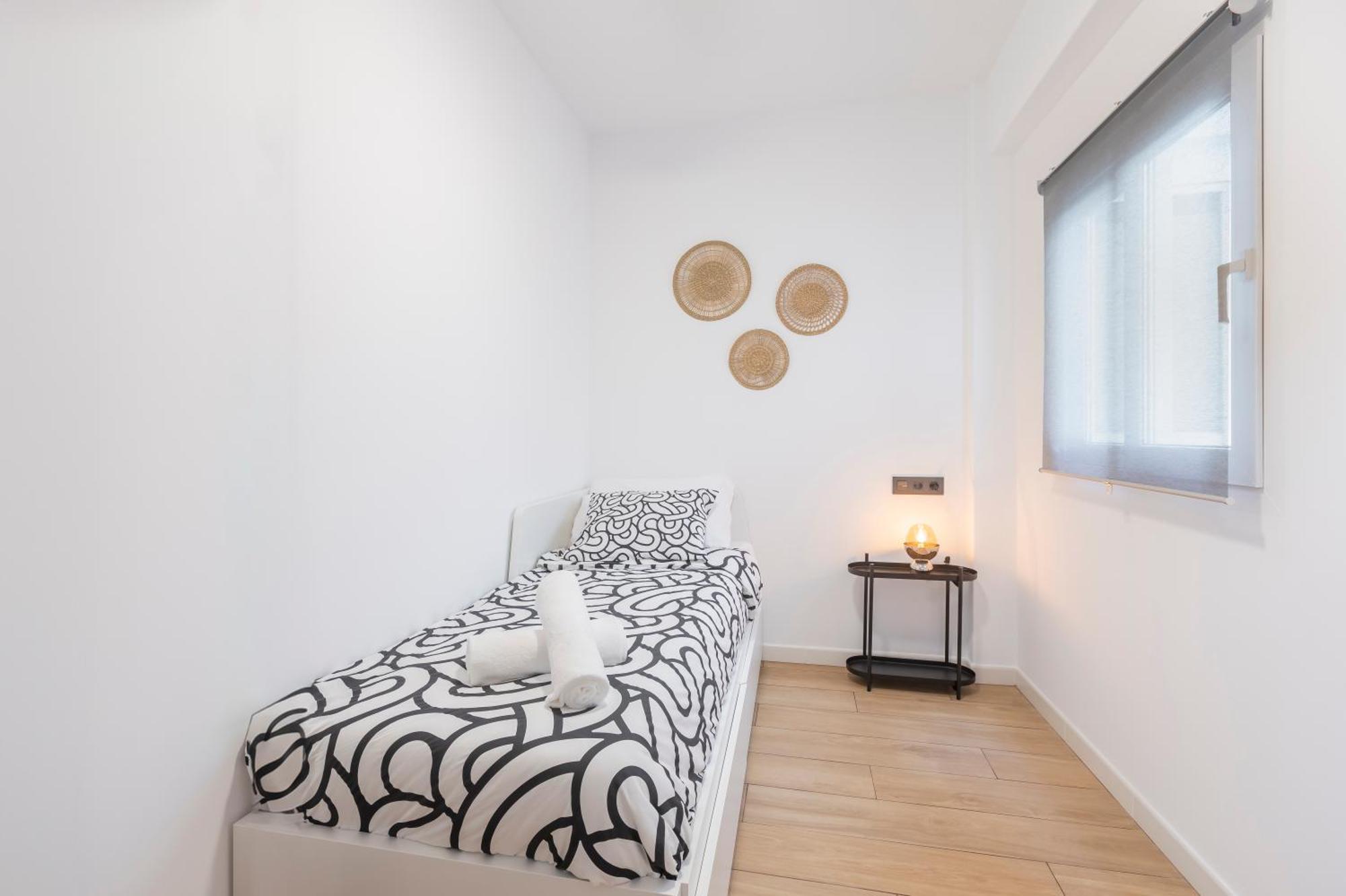 Fully Renovated Apartment In The Heart Of Fuengirola, 2 Min Walk To The Beach Zewnętrze zdjęcie