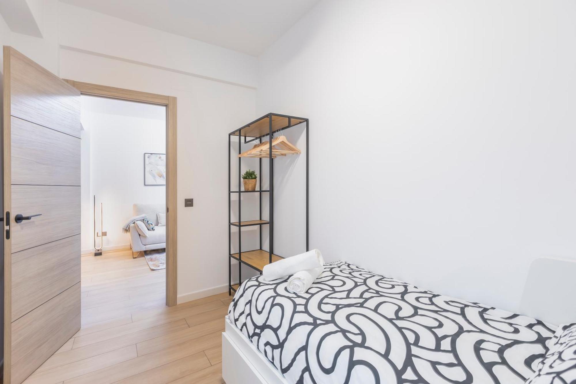 Fully Renovated Apartment In The Heart Of Fuengirola, 2 Min Walk To The Beach Zewnętrze zdjęcie