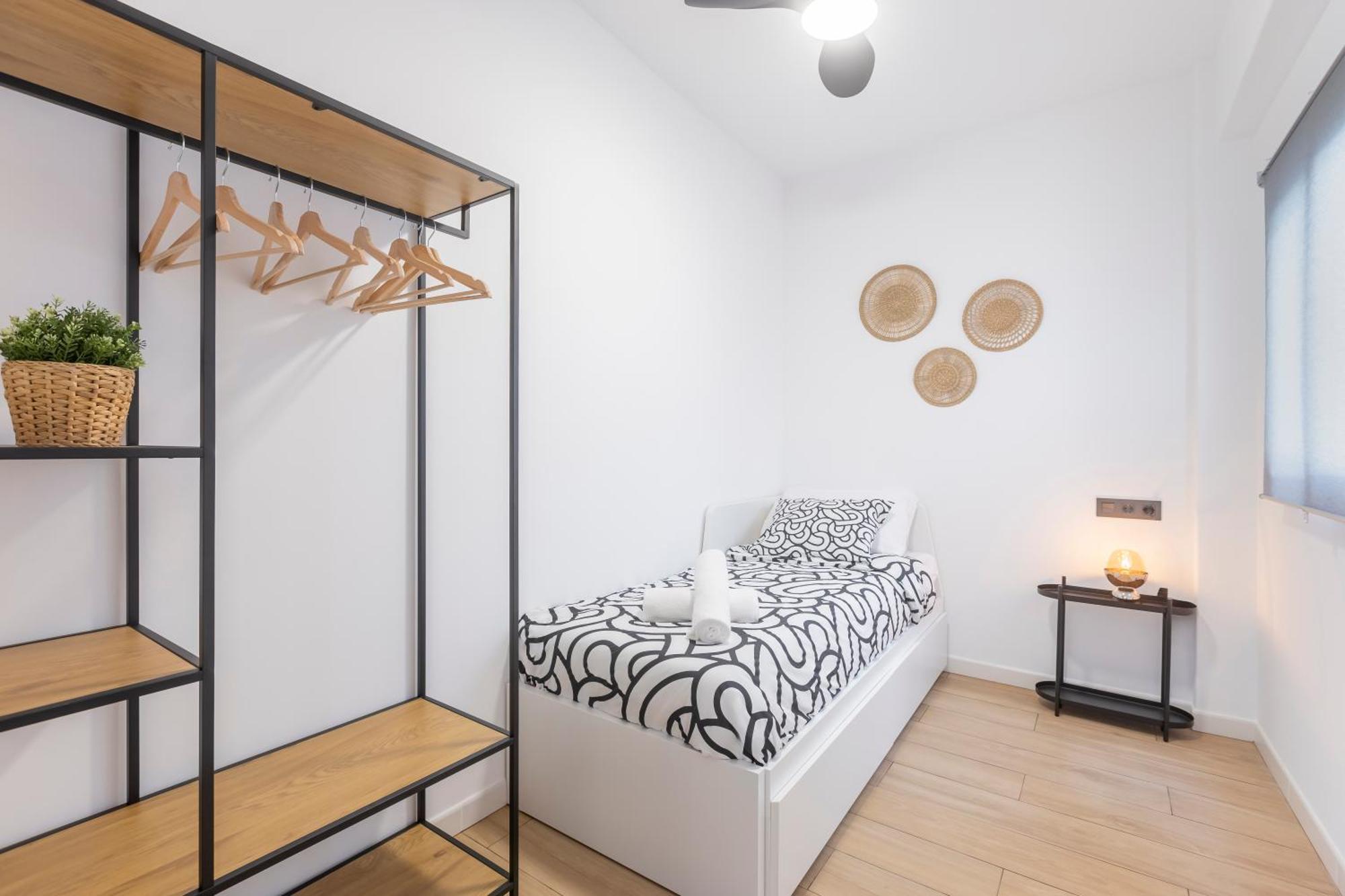 Fully Renovated Apartment In The Heart Of Fuengirola, 2 Min Walk To The Beach Zewnętrze zdjęcie
